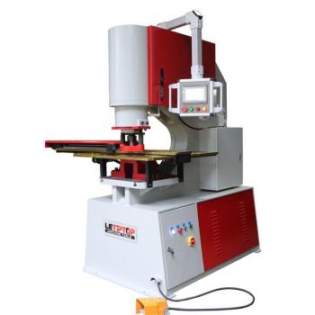 Máy đột thủy lực CNC 